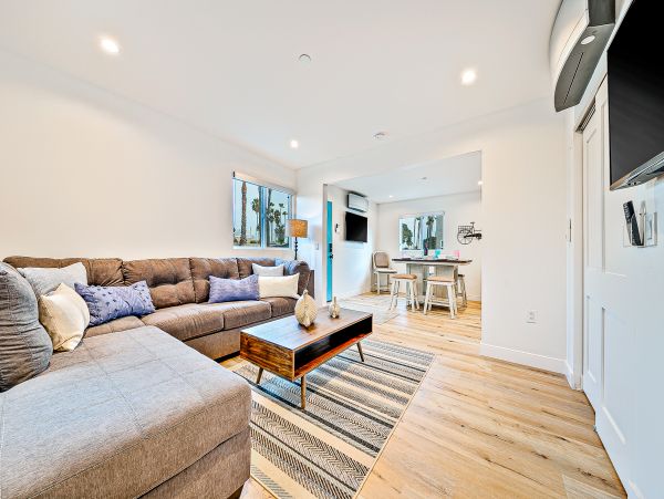 Newport Beach Home 1027657