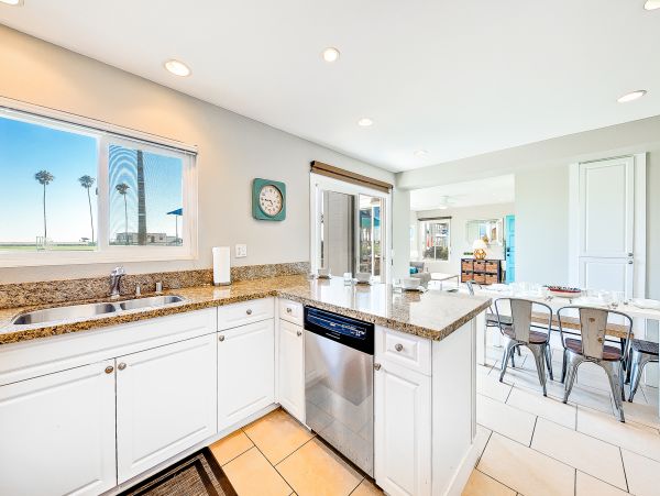 Newport Beach Home 1027660