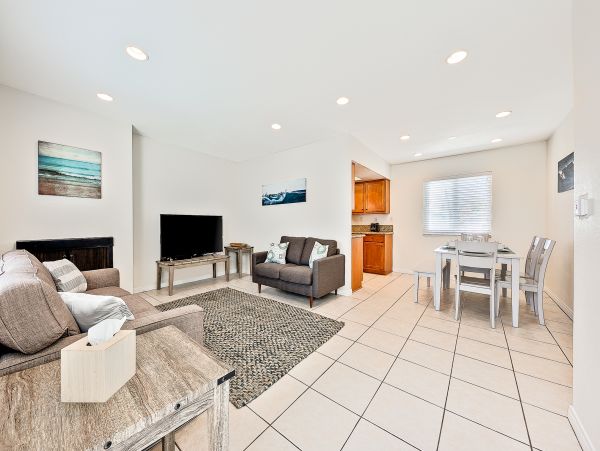 Newport Beach Home 1027663