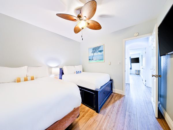 Newport Beach Home 1027666