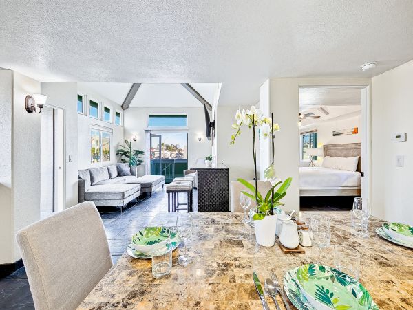 Newport Beach Home 1027667