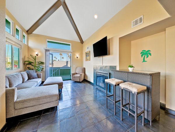 Newport Beach Home 1027667