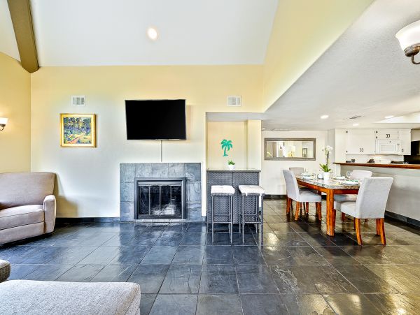 Newport Beach Home 1027667