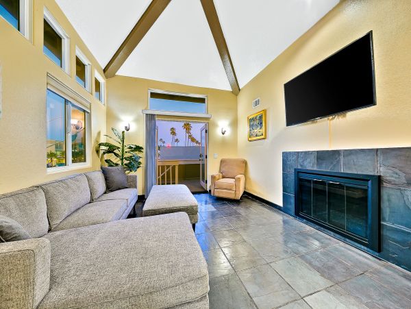 Newport Beach Home 1027667