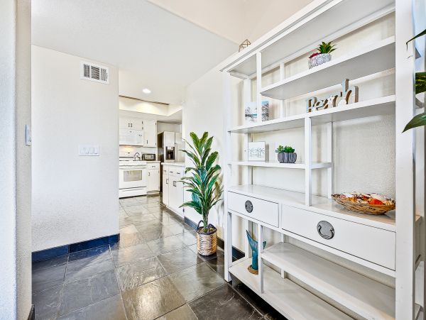 Newport Beach Home 1027667