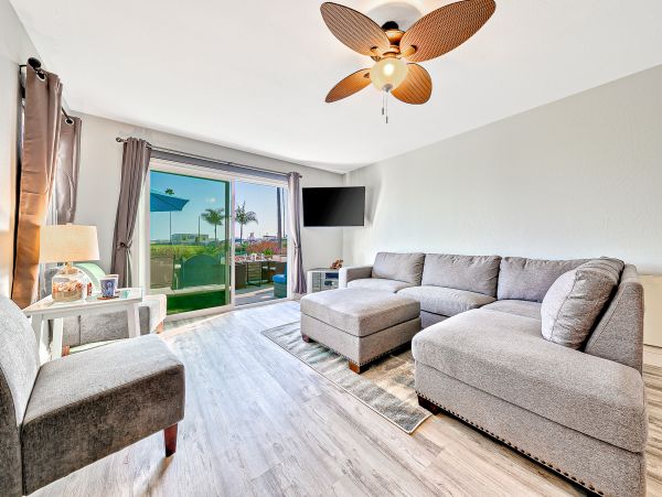 Newport Beach Home 1027671