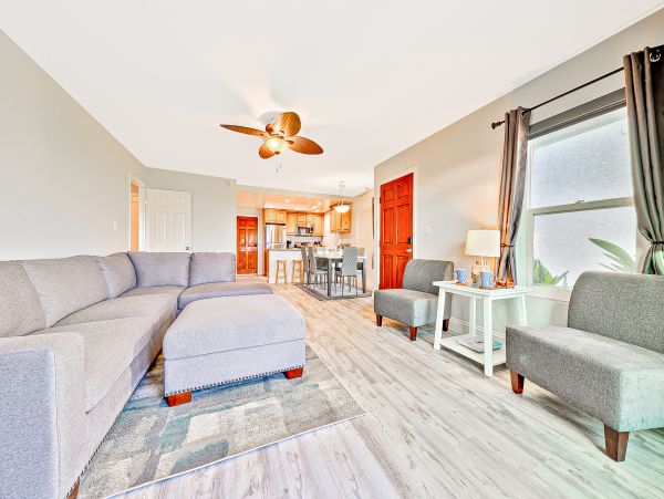 Newport Beach Home 1027671