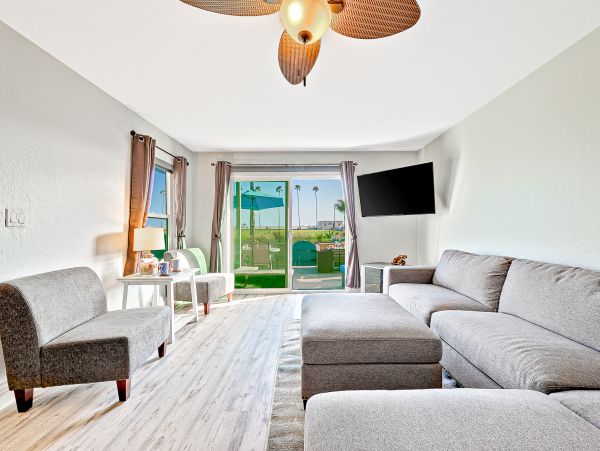 Newport Beach Home 1027671