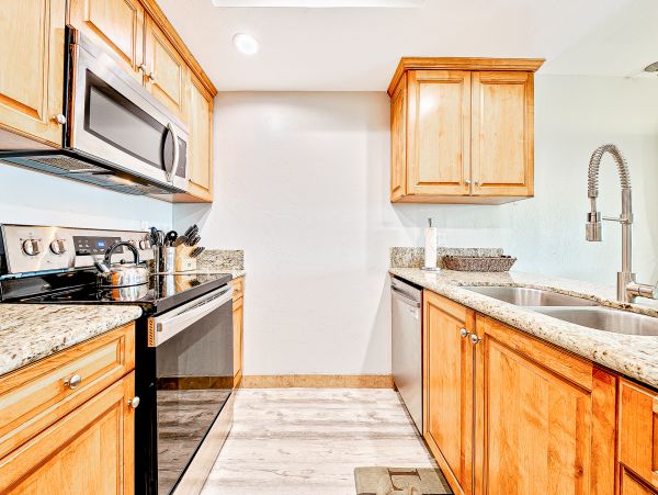Newport Beach Home 1027671