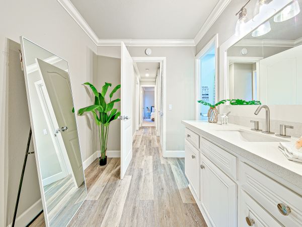 Newport Beach Home 1027672