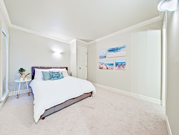 Newport Beach Home 1027672