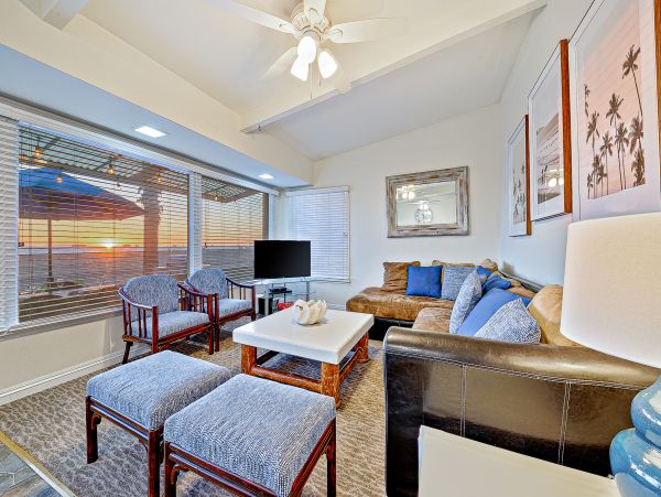 Newport Beach Home 1027673
