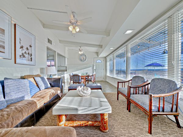 Newport Beach Home 1027673