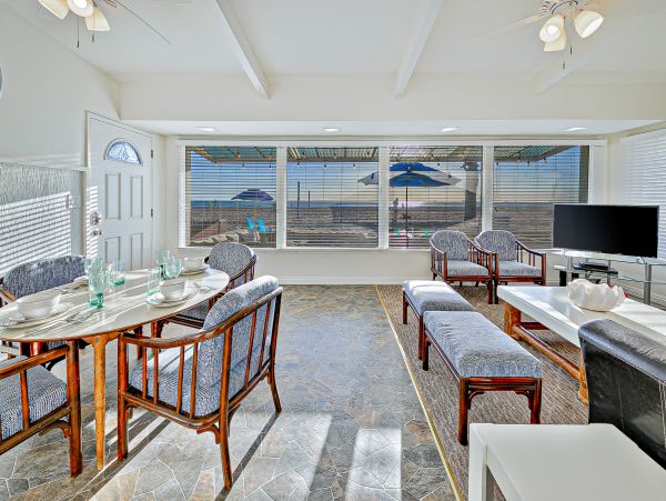 Newport Beach Home 1027673
