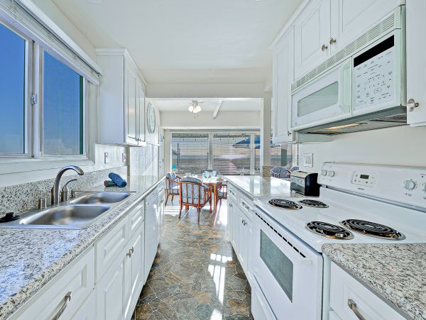 Newport Beach Home 1027673