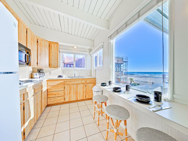 Newport Beach Home 1027674
