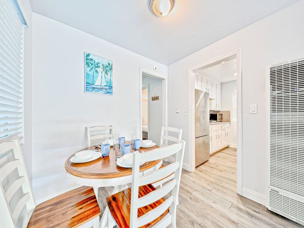 Newport Beach Home 1027675