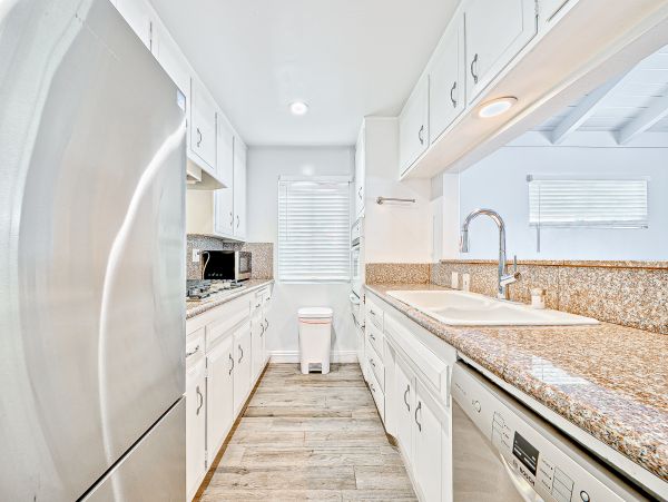 Newport Beach Home 1027675