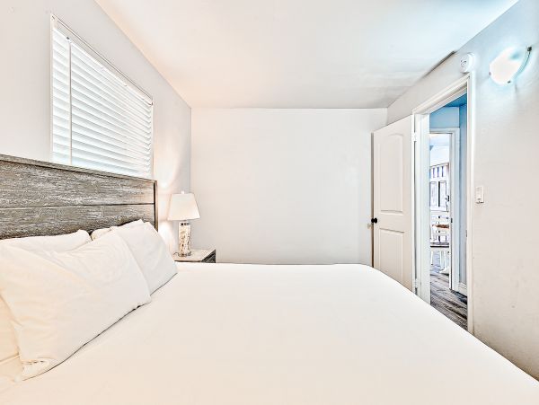 Newport Beach Home 1027675