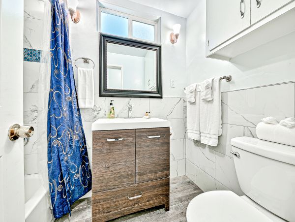 Newport Beach Home 1027675