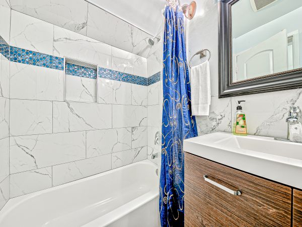 Newport Beach Home 1027675