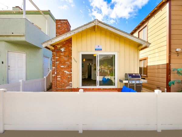 Newport Beach Home 1027675