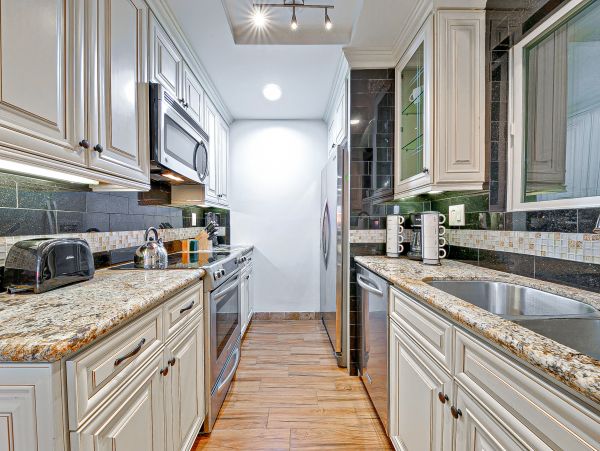 Newport Beach Home 1027676
