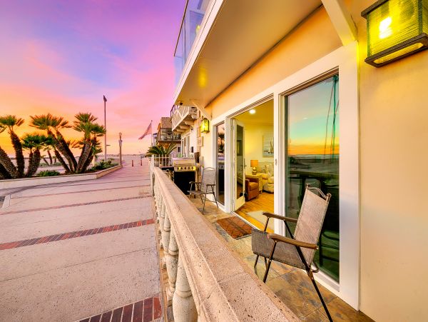 Newport Beach Home 1027676