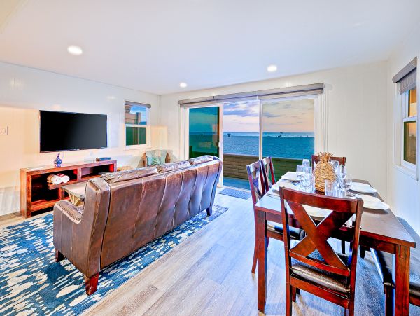 Newport Beach Home 1027678