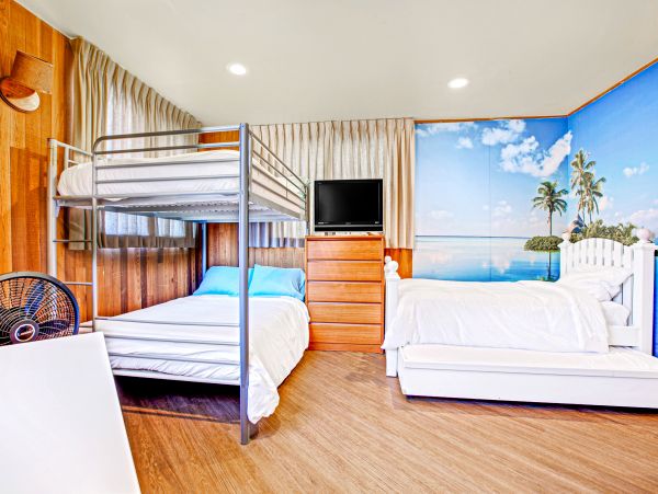 Newport Beach Home 1027679