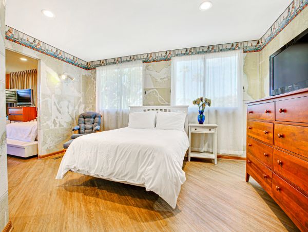 Newport Beach Home 1027679