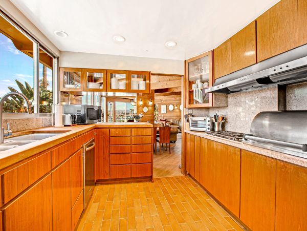 Newport Beach Home 1027679