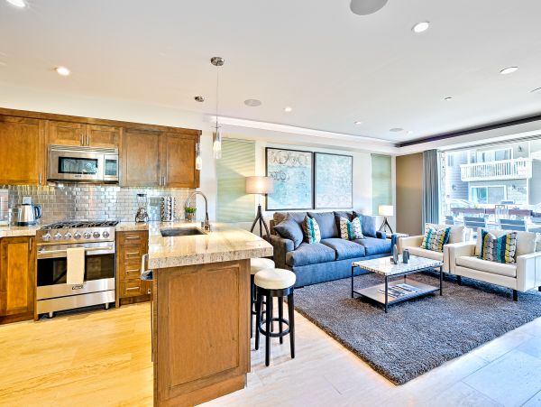 Newport Beach Home 1027682