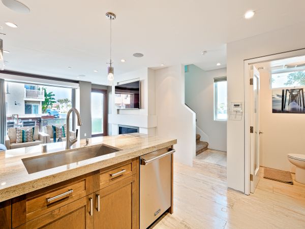 Newport Beach Home 1027682