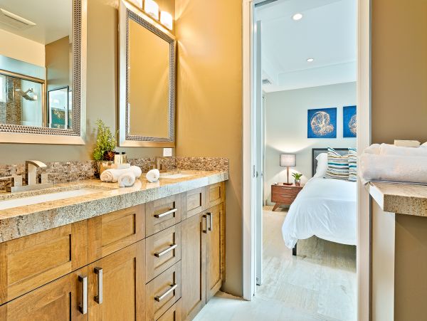 Newport Beach Home 1027682