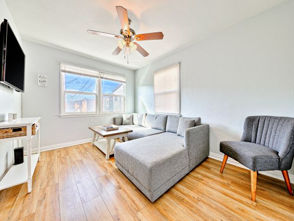 Newport Beach Home 1027683