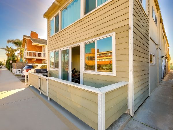 Newport Beach Home 1027685
