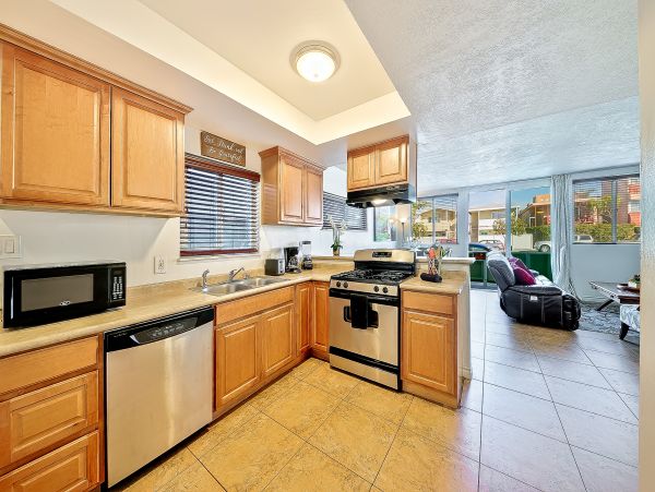 Newport Beach Home 1027685