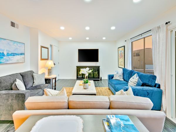Newport Beach Home 1027686