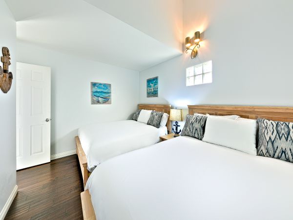 Newport Beach Home 1027687