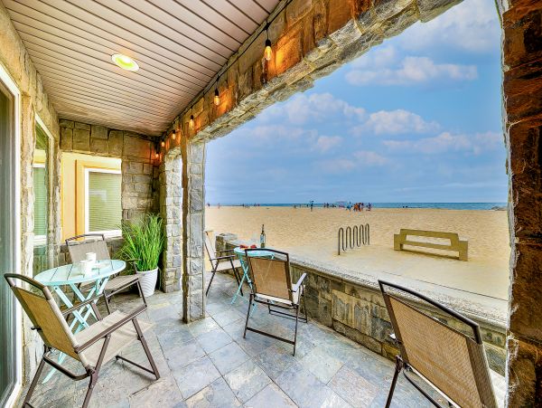 Newport Beach Home 1027688