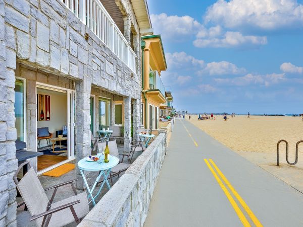 Newport Beach Home 1027688