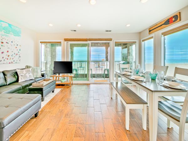 Newport Beach Home 1027688