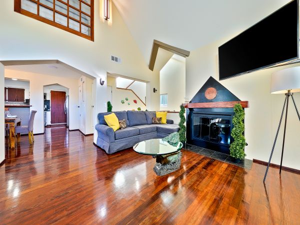 Newport Beach Home 1027689