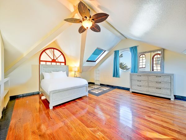 Newport Beach Home 1027689