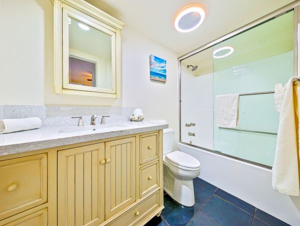 Newport Beach Home 1027689