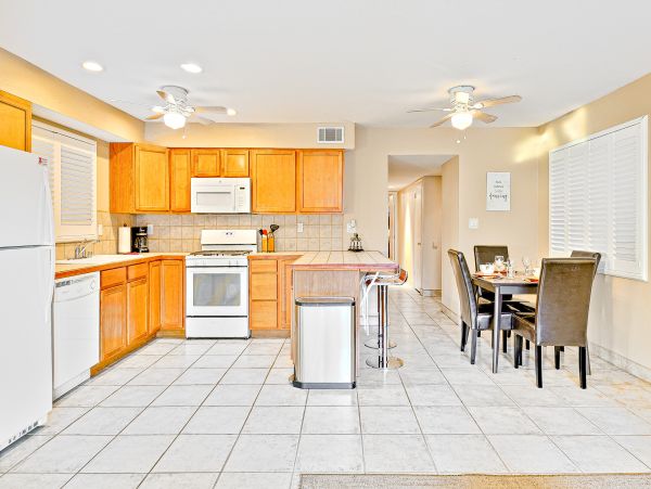 Newport Beach Home 1027690