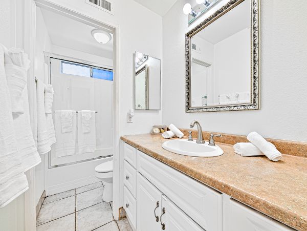 Newport Beach Home 1027690