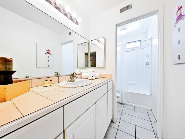 Newport Beach Home 1027690
