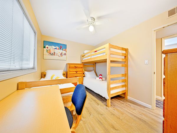 Newport Beach Home 1027691